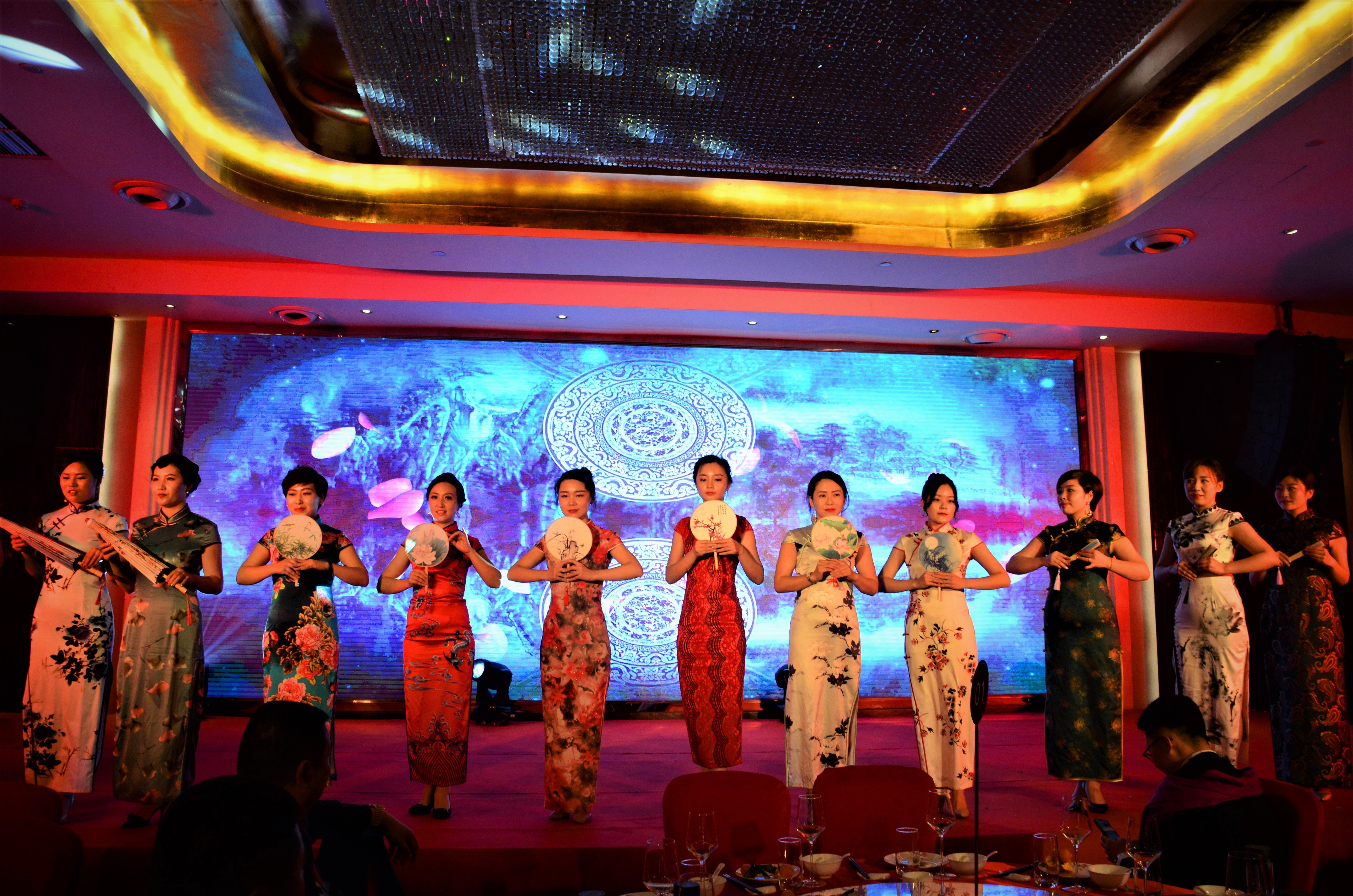  四川中铭建设2018年年度盛会暨易键通启动仪式