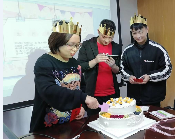 2019年9-11月员工集体生日会