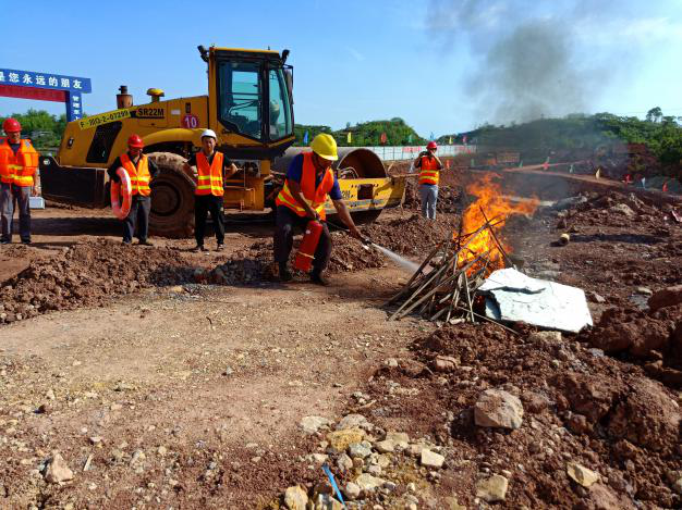 飞龙峡项目部“安全生产月”主题活动新闻稿