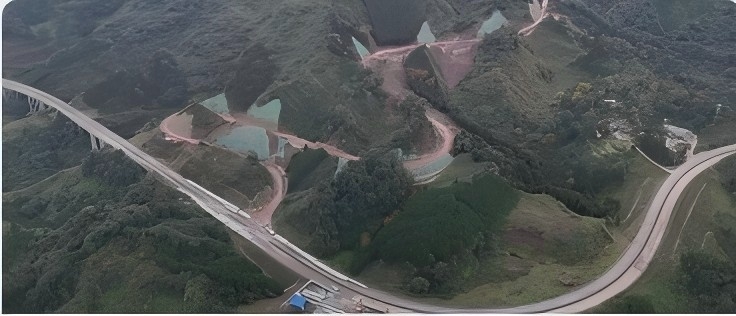 攻坚克难 捷报频传 ——S308线洪雅至峨眉山段建设取得关键进展